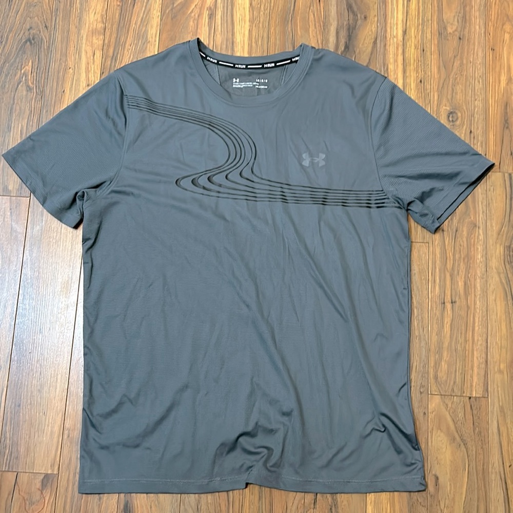 Two mens Under Armour Large dri-fit tshirts